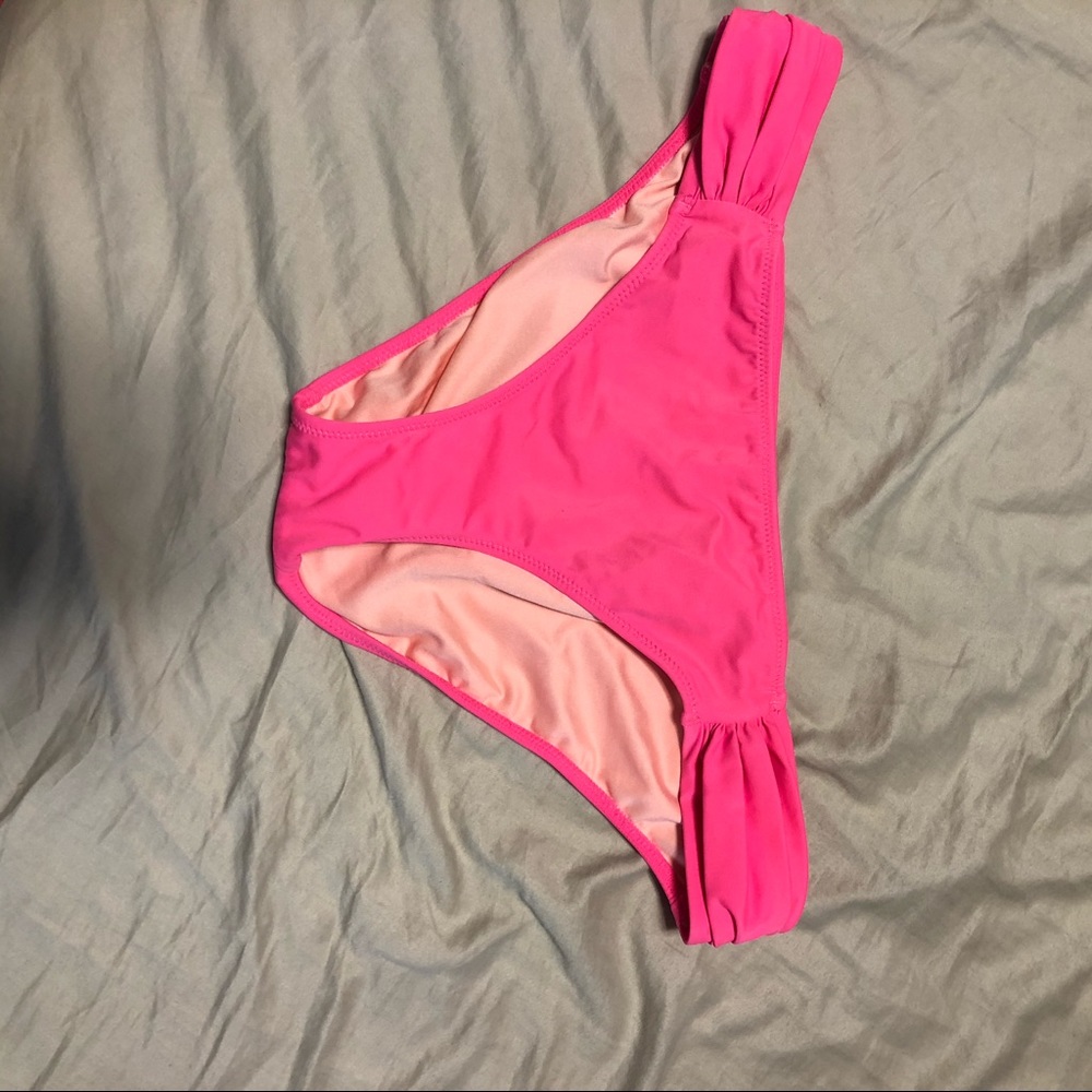 Bikini swim bottoms